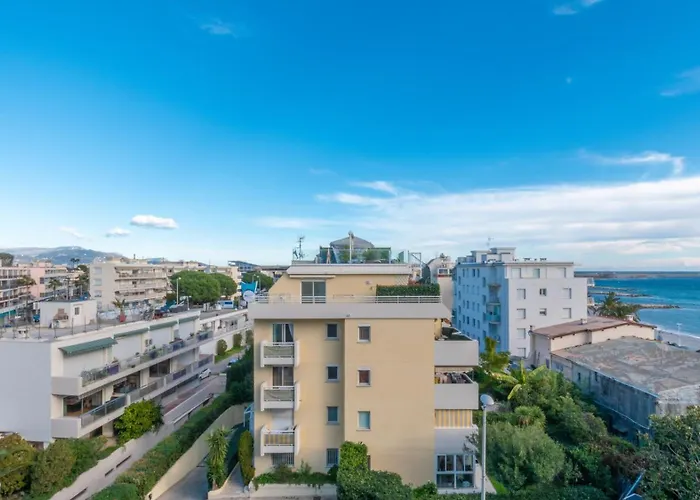 Holiday Inn Nice - Port St Laurent By Ihg Saint-Laurent-du-Var