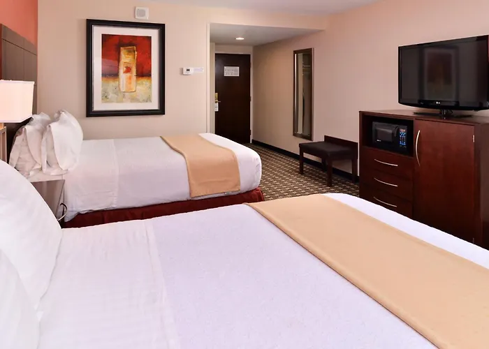 Holiday Inn New London By Ihg