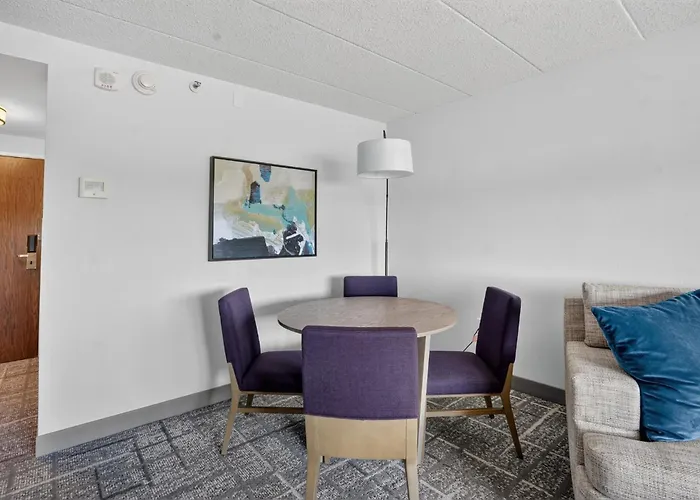 Crowne Plaza Lansing By Ihg