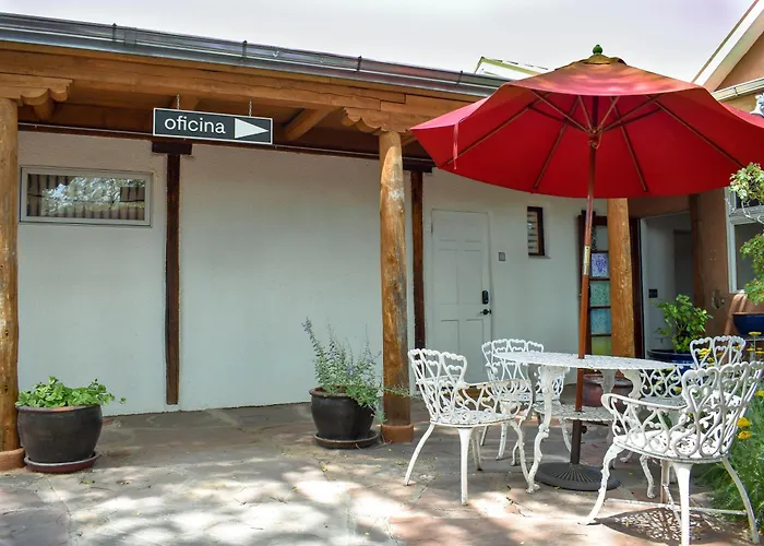 The Parador Farmhand 1 Downtown