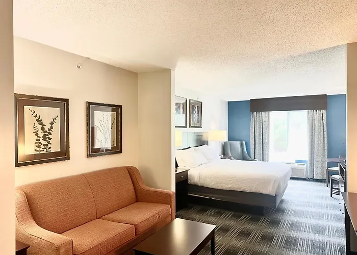 Holiday Inn Express And Suites Meriden By Ihg