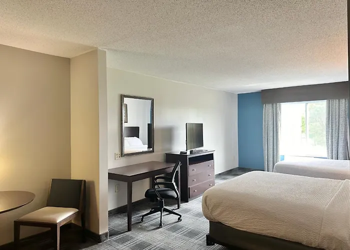 Holiday Inn Express And Suites Meriden By Ihg