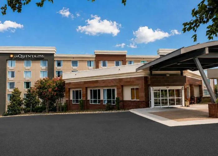 La Quinta By Wyndham Lynchburg At Liberty Univ.