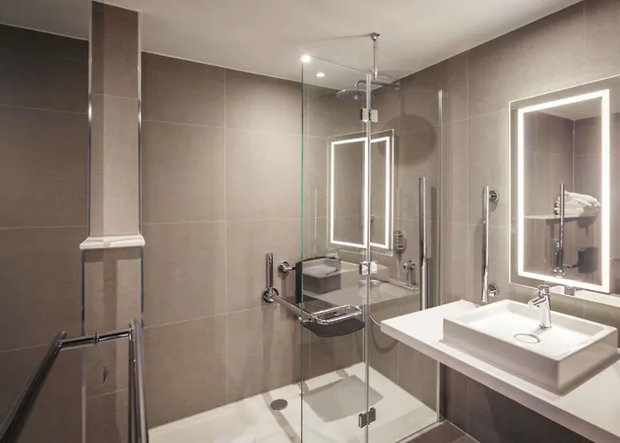 Novotel London