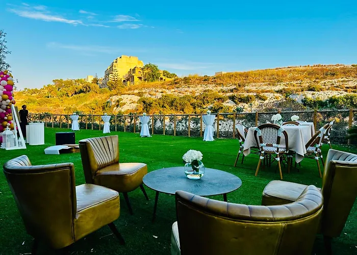 Cesca'S Boutique Hotel