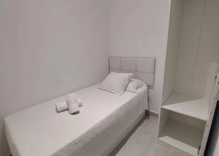 Habitación cerca centro de Madrid