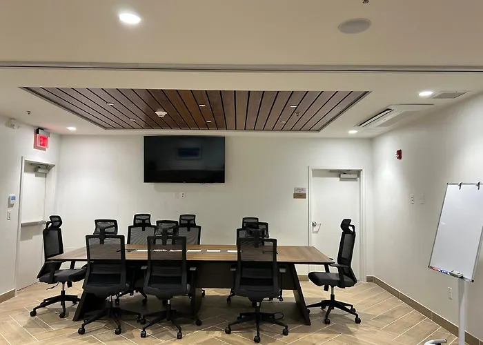 Staybridge Suites Manteca By Ihg
