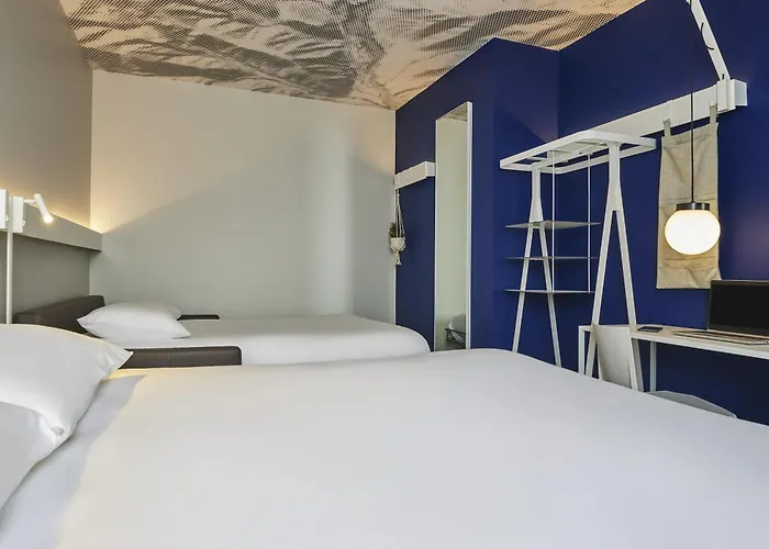 Ibis Clamart Paris Velizy