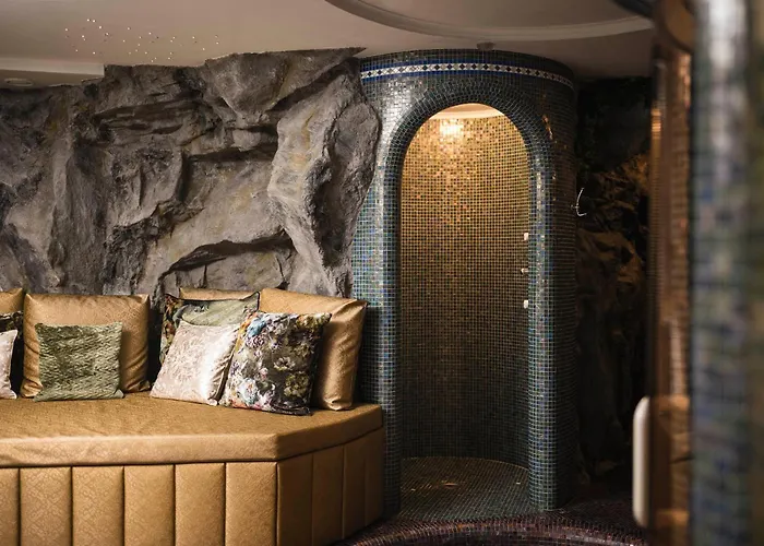 Hotel Tyrol Malles Venosta