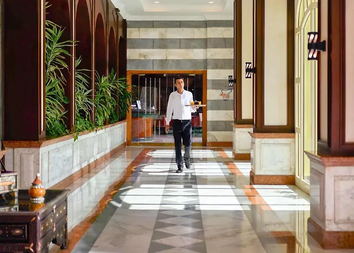 Moevenpick Hotel Cairo - Media City Giza