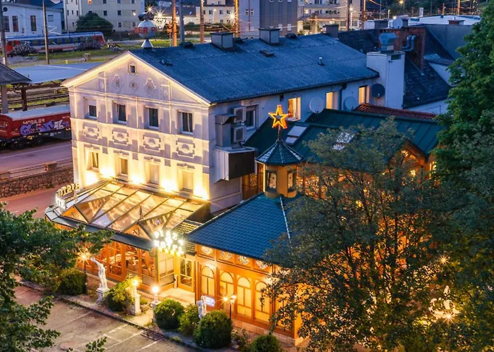 Hoeckner Plaza Hotel