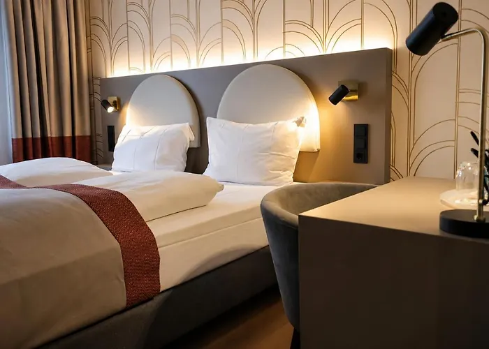 Hotel Belmont Classic