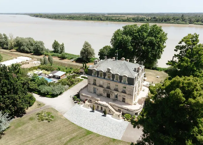 Château Grattequina Hôtel