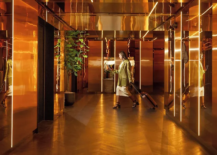 Cardo Brussels, Autograph Collection