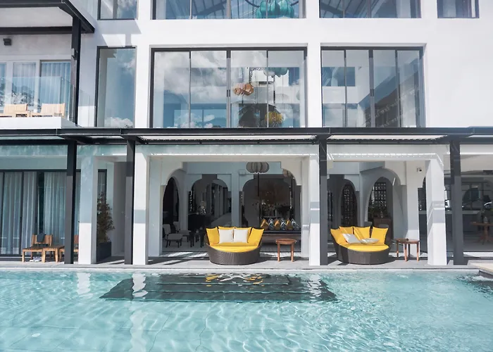Anona Beachfront Phuket Resort-Sha Extra Plus