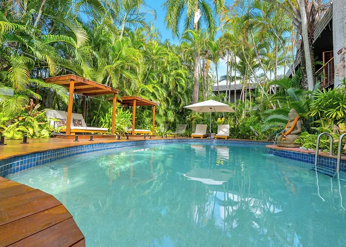 The Palms At Palm Cove