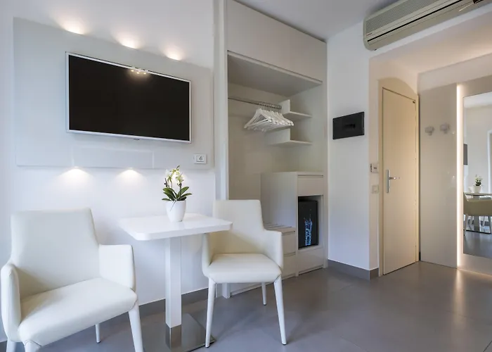 Hotel Vega Malcesine