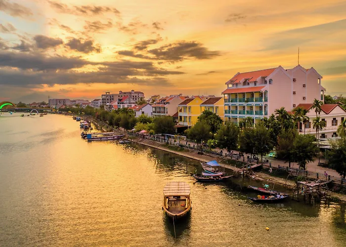 Lantana Riverside Hoi An Boutique Hotel & Spa
