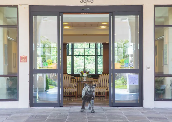 The Cook Hotel And Conference Center At Lsu