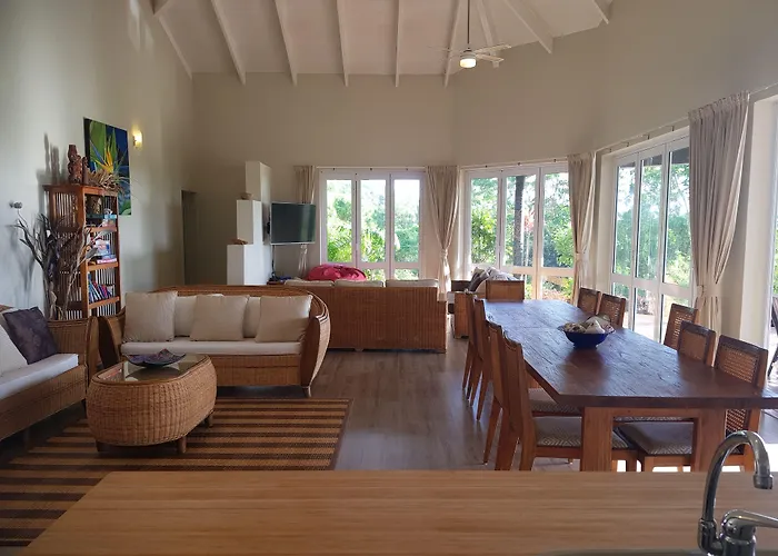 Muri Beach Resort