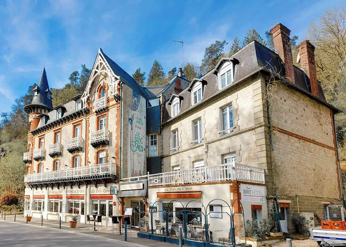 Hôtel Spa Le Roc Au Chien