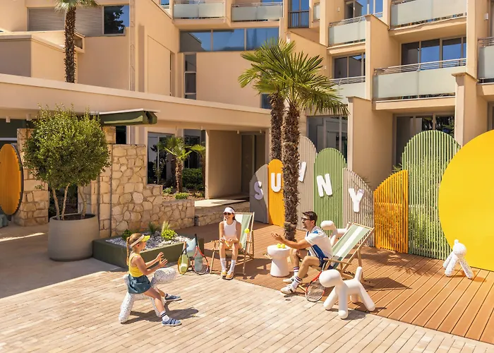 Valamar Crystal Hotel