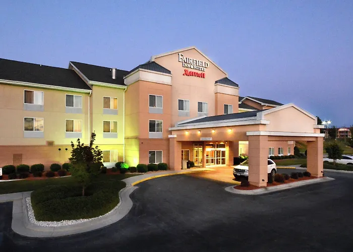 Fairfield Inn & Suites