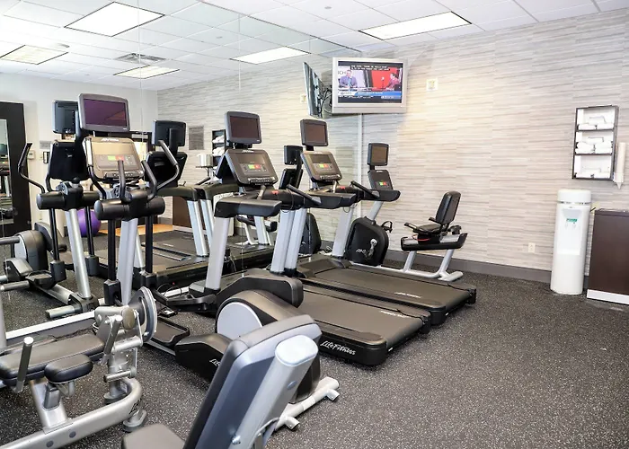 Courtyard By Marriott Toronto Brampton