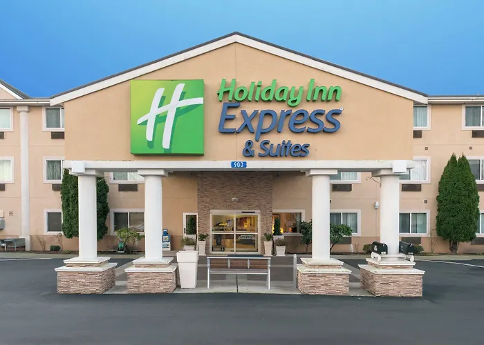 Holiday Inn Express s & Suites Burlington By Ihg