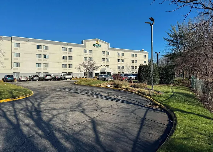 Quality Inn Spring Valley - Nanuet