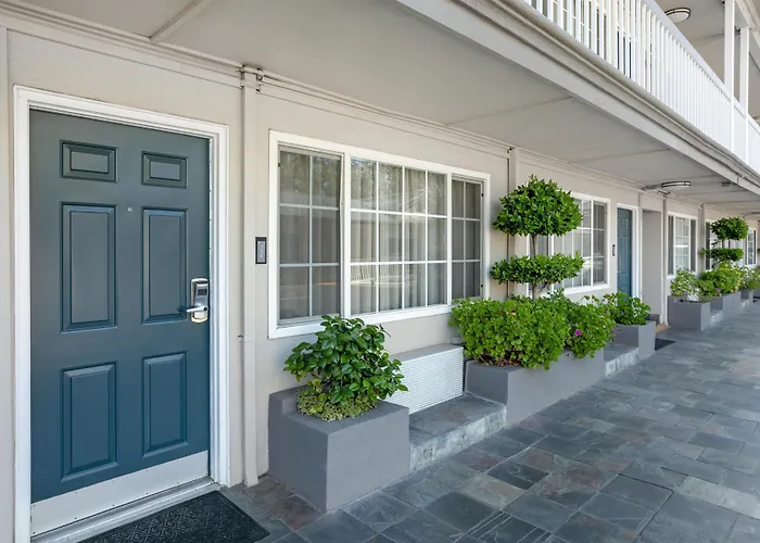 Best Western Town House Lodge