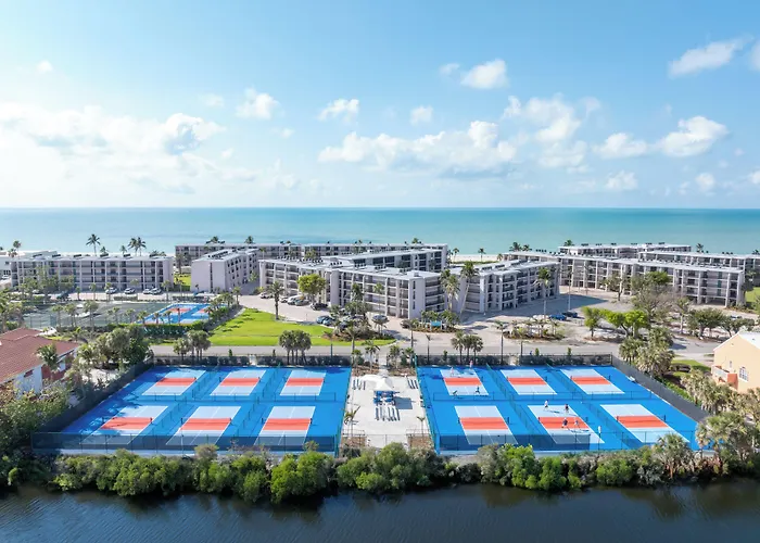 Sundial Beach Resort & Spa