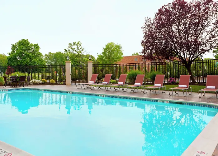 Holiday Inn Clark - Newark By Ihg
