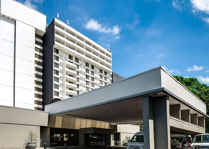Sonesta Charlotte Lower South End