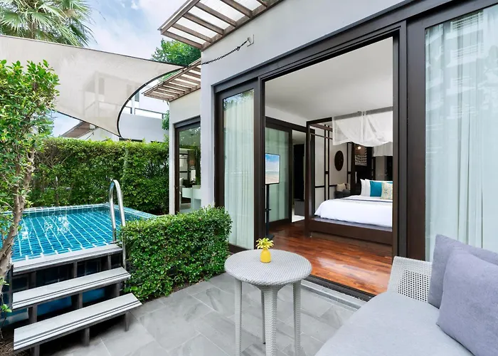 Rock Hua Hin Beachfront Spa