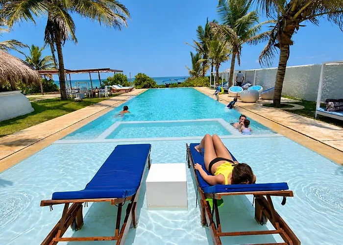 Dolphin Beach Resort Kalpitiya