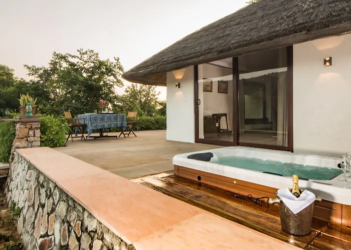 Khem Villas