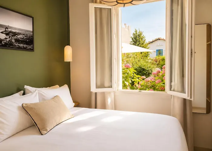 The Originals Boutique Hôtel La Villa Ouest&Spa Saint-Palais-sur-Mer