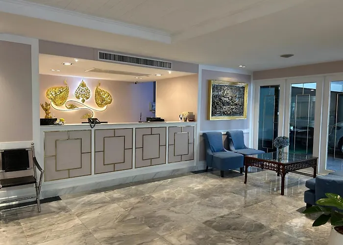 Rongratana Executive Residence