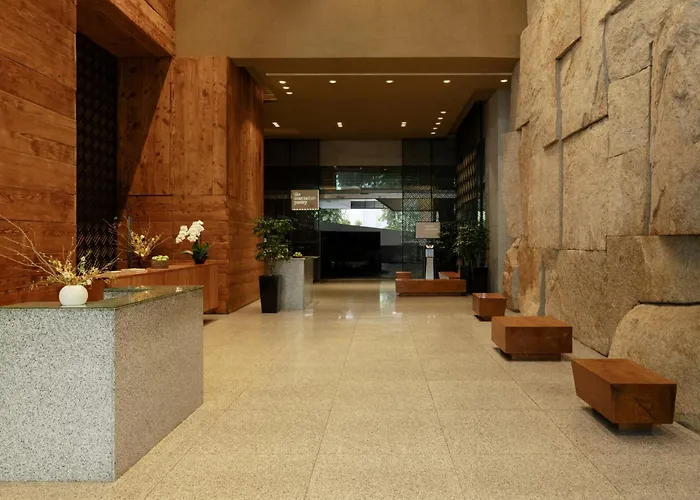 Oasia Hotel Novena, Singapore By Far East Hospitality