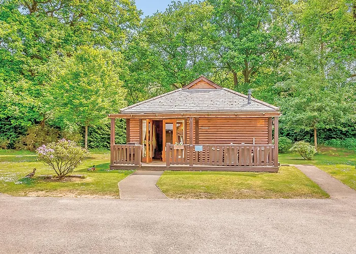 Tilford Woods Lodge Retreat