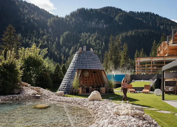 Hotel Cristallo - Wellness Mountain Living
