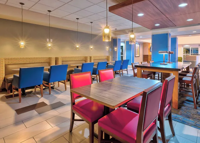 Holiday Inn Express & Suites - Effingham By Ihg