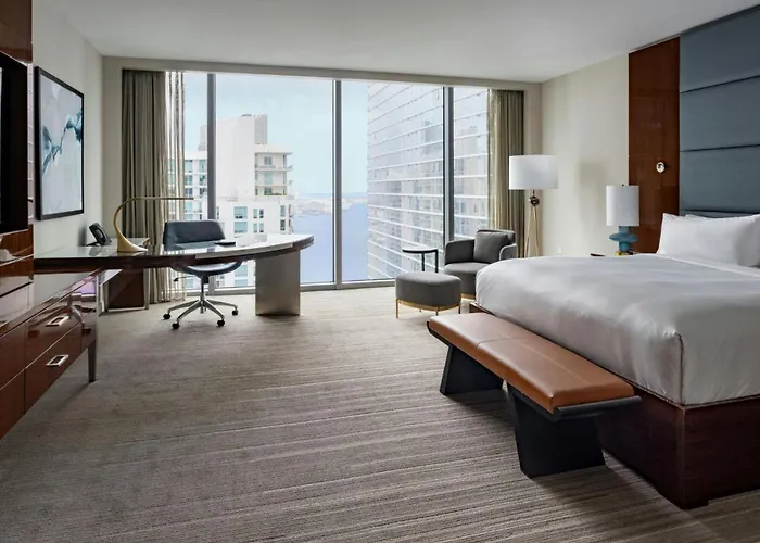 Hotel Beaux Arts, Autograph Collection