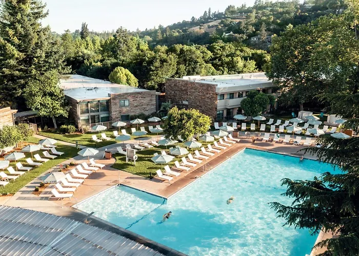 Flamingo & Spa Sonoma, Tapestry By Hilton