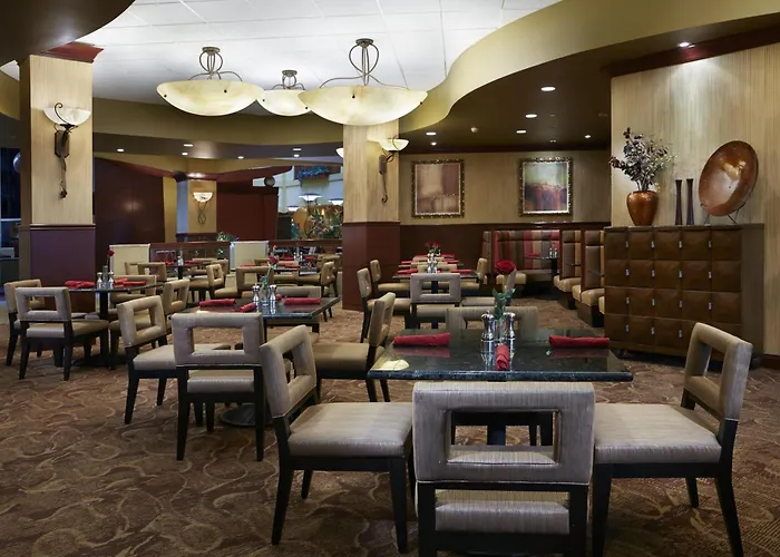 Embassy Suites By Hilton Hampton Convention Center