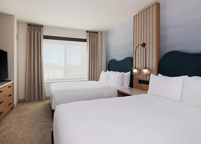 Intercontinental Suites Cleveland By Ihg