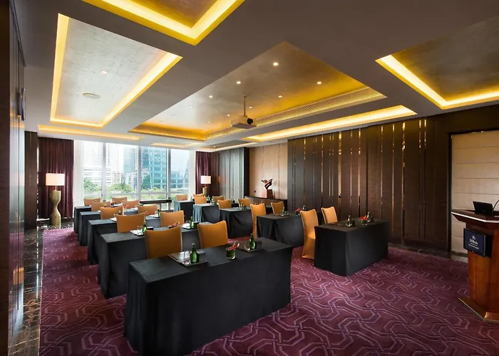 Hilton Shenzhen Futian: Metro-Adjacent, Convention Center Proximity