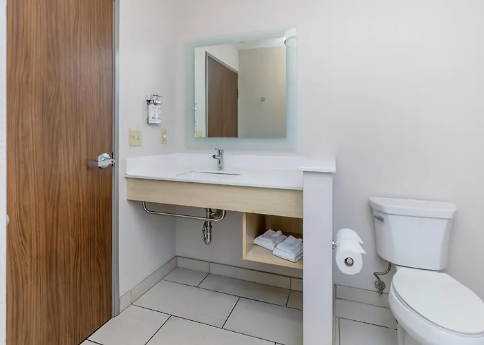 Holiday Inn Express & Suites - Hermiston Downtown By Ihg