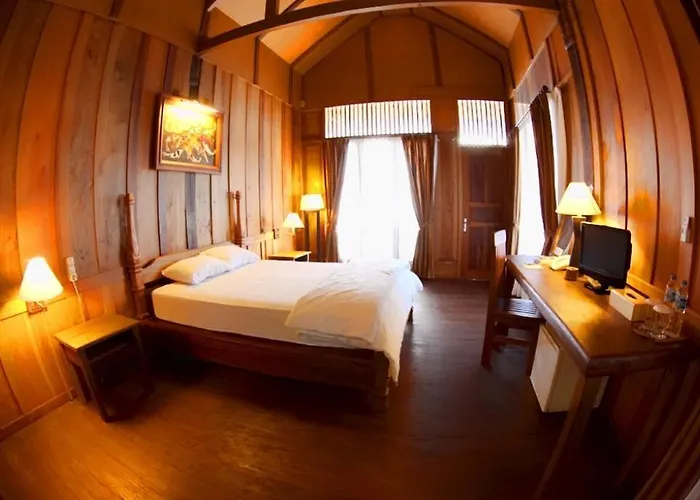 Wakatobi Patuno Diving And Beach Resort By Sahid